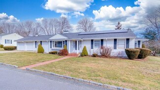 222 Bourn Ave, Somerset, MA 02726