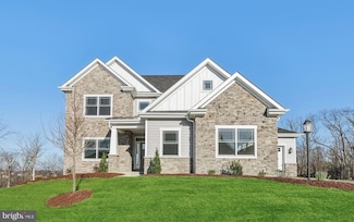 101 CD Eagle Dr, Broomall, PA 19008