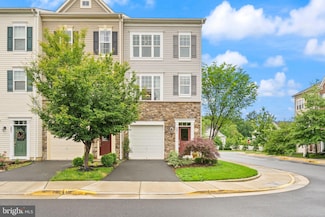 201 Miles Hawk Terrace, Purcellville, VA 20132