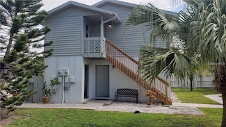 2738 Fort Worth St, Sarasota, FL 34231