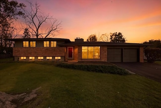 6550 Winston Ct E, Columbus, OH 43235