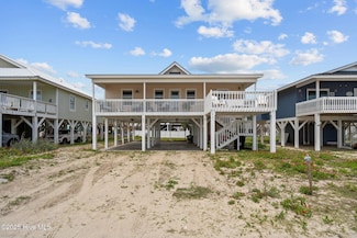 461 E Third St, Ocean Isle Beach, NC 28469