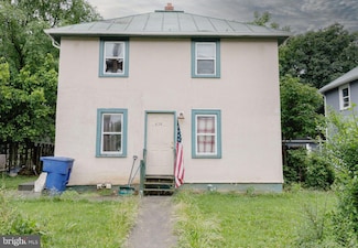 305 Prospect St, Front Royal, VA 22630