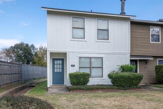 9964 Smugglers Cove Ln, Shreveport, LA 71115