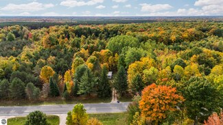 2190 E 34 Rd, Cadillac, MI 49601