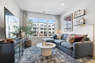 2000 Schindler Dr Unit B16, South Amboy, NJ 08879