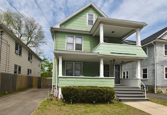 34-36 Los Angeles St, Springfield, MA 01107