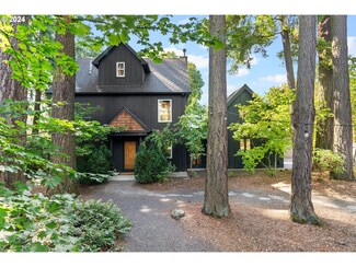 3818 SW Spring Garden St, Portland, OR 97219