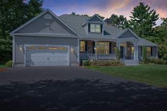 200 Burnside Ave, Seekonk, MA 02771