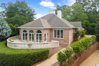 601 Stratton Ct, Birmingham, AL 35209