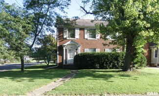 219 E Embert Place, Peoria, IL 61603