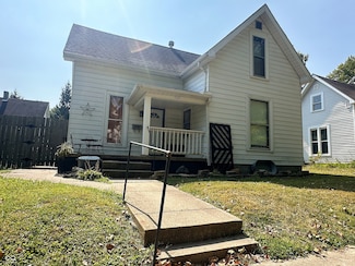 903 W Pike St, Crawfordsville, IN 47933