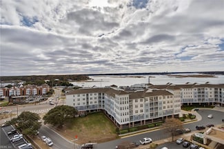 3288 Page Ave Unit 1109, Virginia Beach, VA 23451