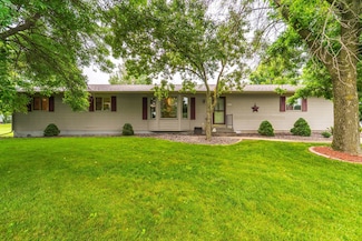 10878 W 4th St, Hewitt, WI 54441