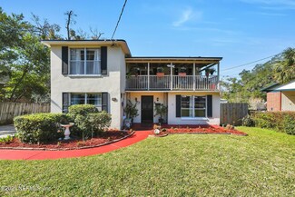 7524 N Shore Dr, Jacksonville, FL 32208
