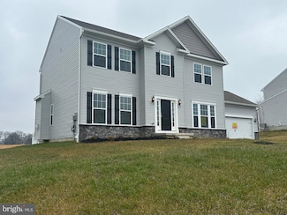 352 Main St, Felton, PA 17322