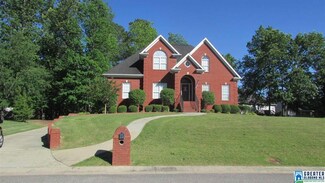 6305 Pinnacle Cir, Mount Olive, AL 35117