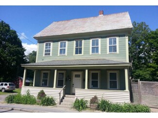 47 Church St, North Walpole, NH 03609