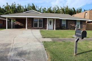 147 Alamo Dr, Houma, LA 70360