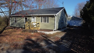 1723 S Broad St, Griffith, IN 46319