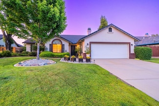 2868 Blue Bell Dr, Redding, CA 96001
