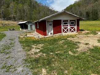 285 Crabtree Creek Rd, Whitleyville, TN 38588
