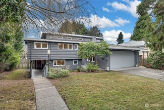 4039 NE 57th St, Seattle, WA 98105