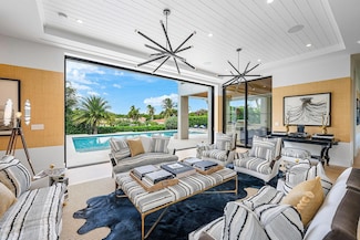 10 Harbour Dr S, Boynton Beach, FL 33435