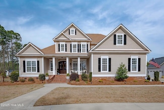 123 Lake Shore Dr, Elizabethtown, NC 28337