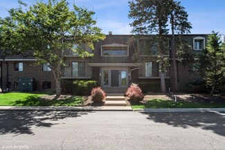 108 E Bailey Rd Unit A, Naperville, IL 60565