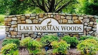 8424 Marina Ln, Catawba, NC 28609