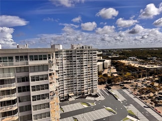 2750 NE 183rd St Unit 2103, Aventura, FL 33160