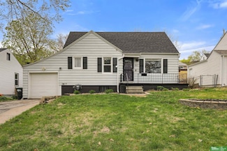 1322 S 51st St, Omaha, NE 68106