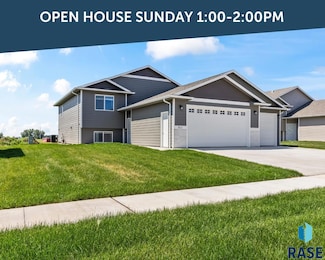 911 Birch St, Harrisburg, SD 57032
