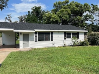 1226 N Brunnell Pkwy, Lakeland, FL 33805