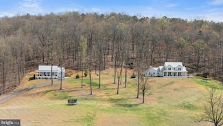 9550 Poorhouse Rd, Marshall, VA 20115