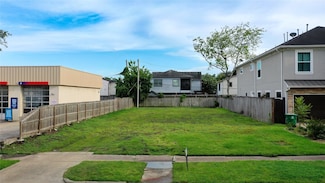 2107 W Main St, Houston, TX 77098