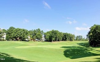 105 Fountain Ridge Place Unit 105, Holly Springs, NC 27540