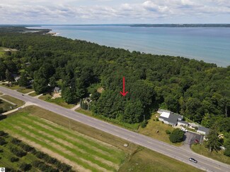 0000 Us-31 N, Williamsburg, MI 49690