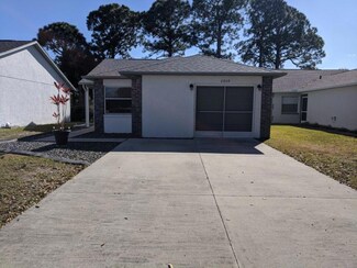 2809 Dunhill Dr, Cocoa, FL 32926