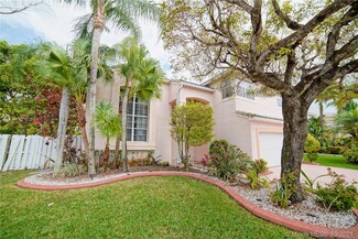 921 SW 101st Terrace, Pembroke Pines, FL 33025