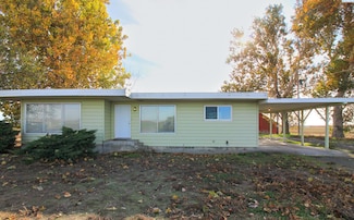 10111 Eltopia Rd W, Pasco, WA 99301