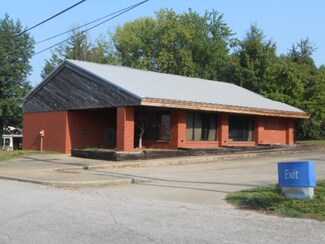 106 N Spring St, Odon, IN 47562