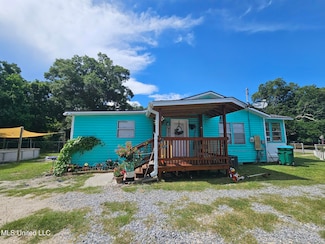 2305 Roberts Ave, Gulfport, MS 39501