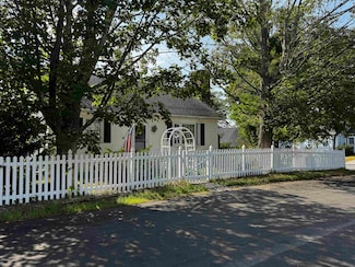 183 Gold St, Manchester, NH 03103