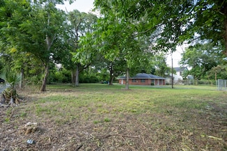 2732 De Soto St, Houston, TX 77091