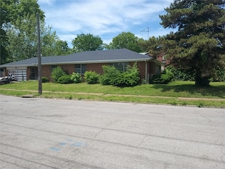 6100 Garesche Ave, Saint Louis, MO 63136