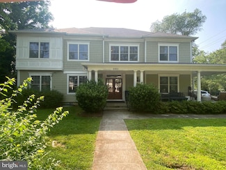 5801 Johnson Ct, Bethesda, MD 20817