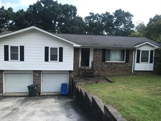 943 Sherry Cir, Hixson, TN 37343