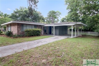 16 Regent Dr, Savannah, GA 31406